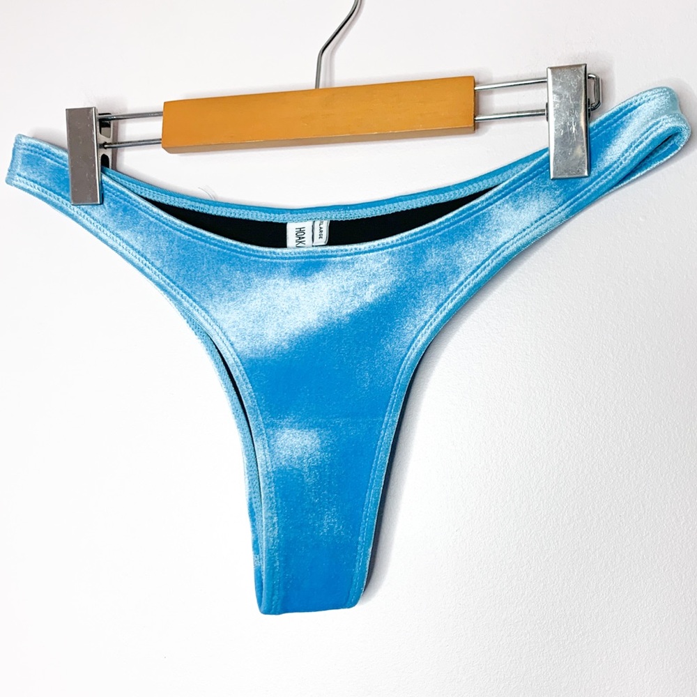 Hoaka Swimwear Blue Velvet bikini Bottoms size XL